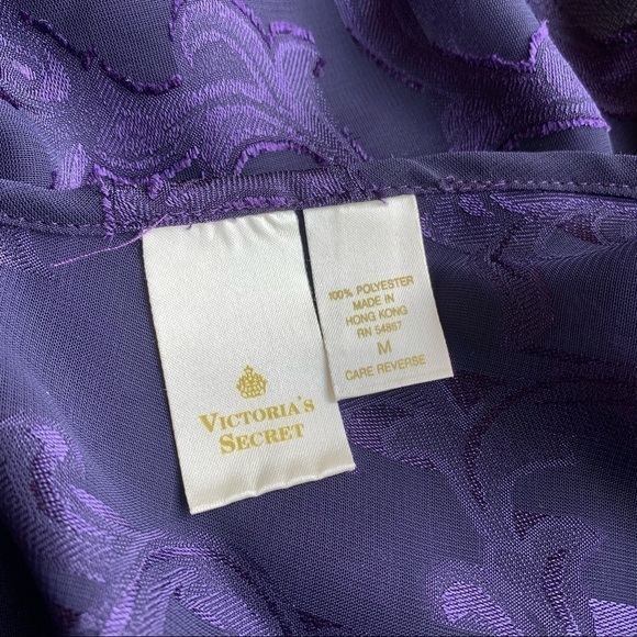 Victoria’s Secret vintage purple robe and matching nightgown - Picture 14 of 16